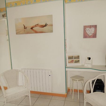 Appartement Avec Cour A 50M De La Plage Mers-les-Bains Kültér fotó