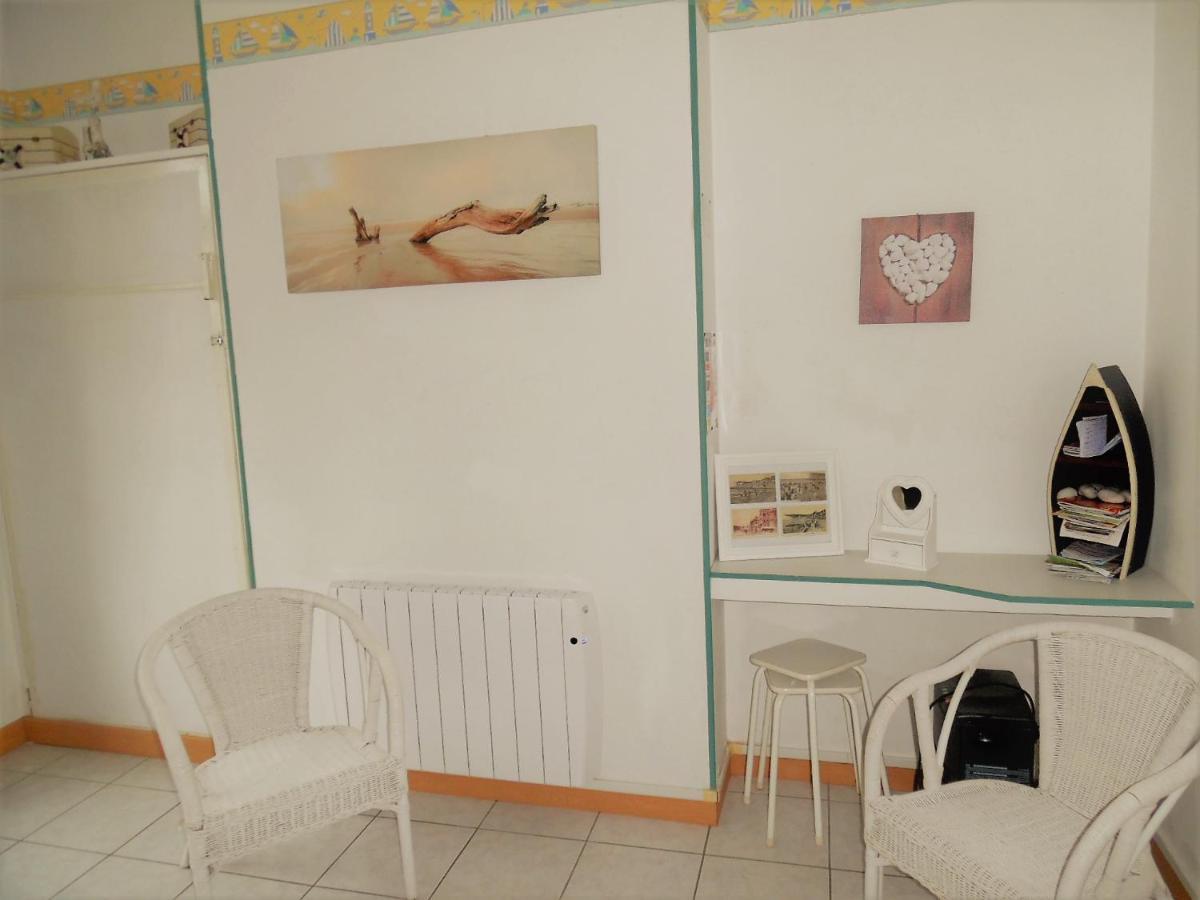 Appartement Avec Cour A 50M De La Plage Mers-les-Bains Kültér fotó